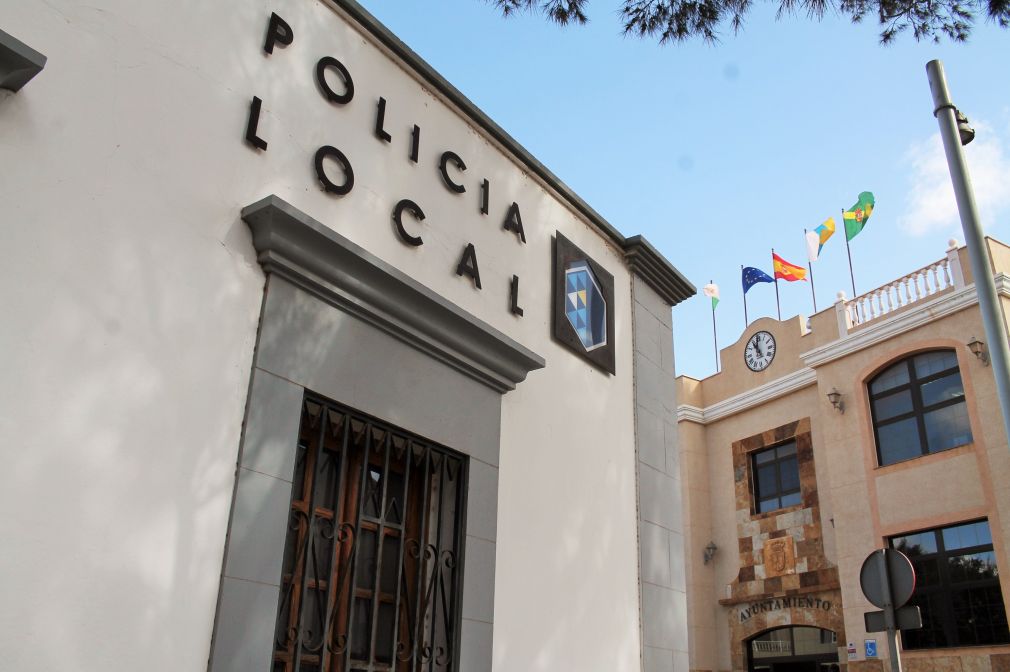 POLICIA LOCAL DE ANTIGUA