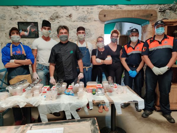 Cocina y corazon menú. Servicios Sociale